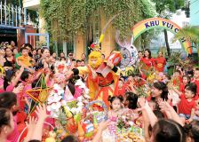 Cùng giao lưu với nhân vật yêu thích