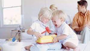 Nguyện vọng độc lập và khủng hoảng tuổi lên 3