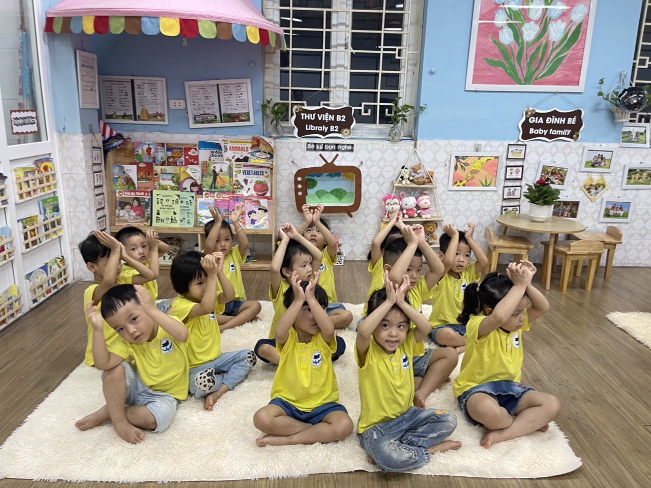 BÉ YÊU VẬN ĐỘNG