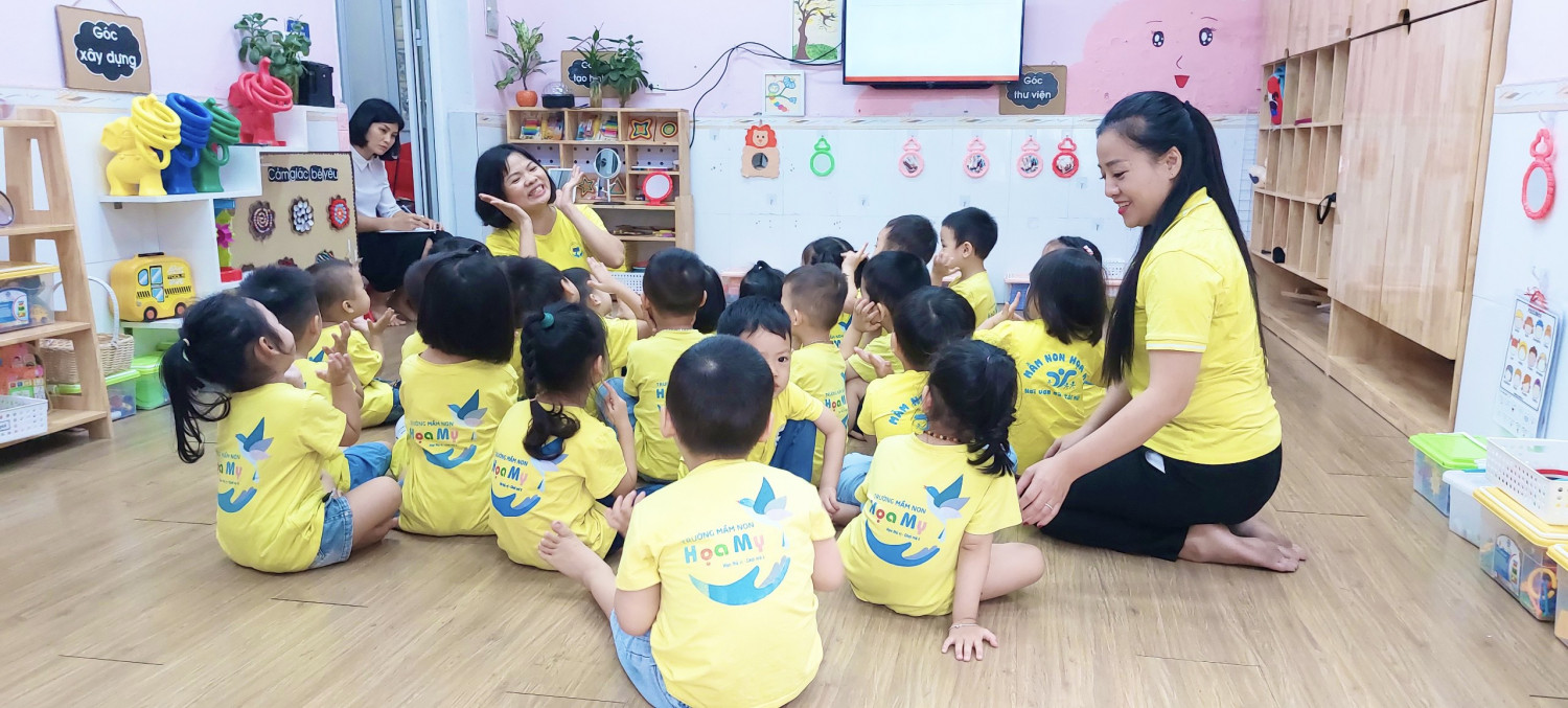 KHÁM PHÁ CẢM XÚC VUI - BUỒN CÙNG BÉ